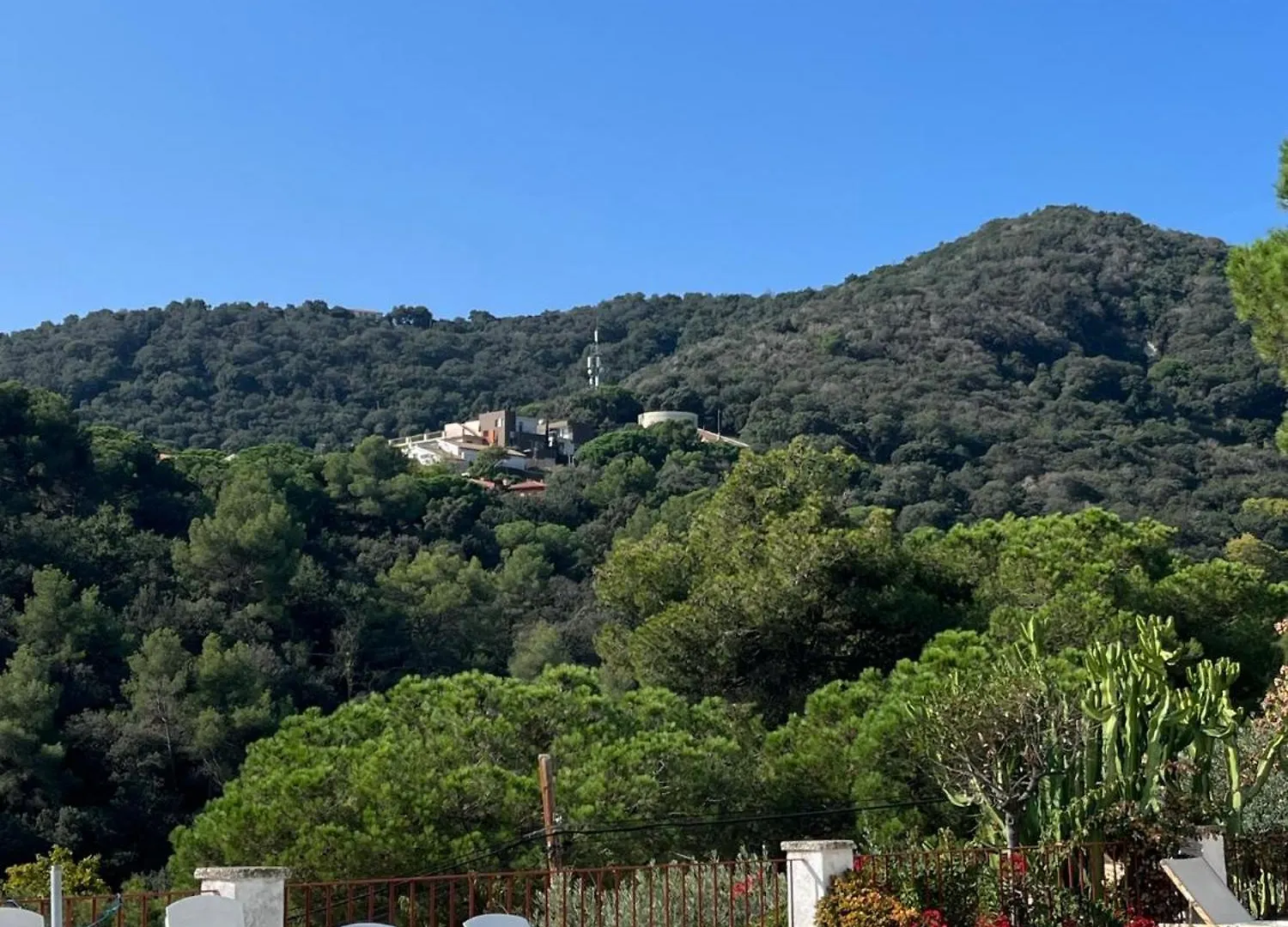 Villa Alella, 5 Bedrooms & Pool
